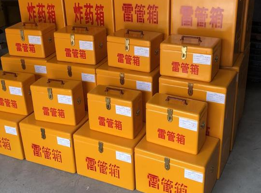 临沧玻璃钢雷管箱的使用寿命一般是多少？